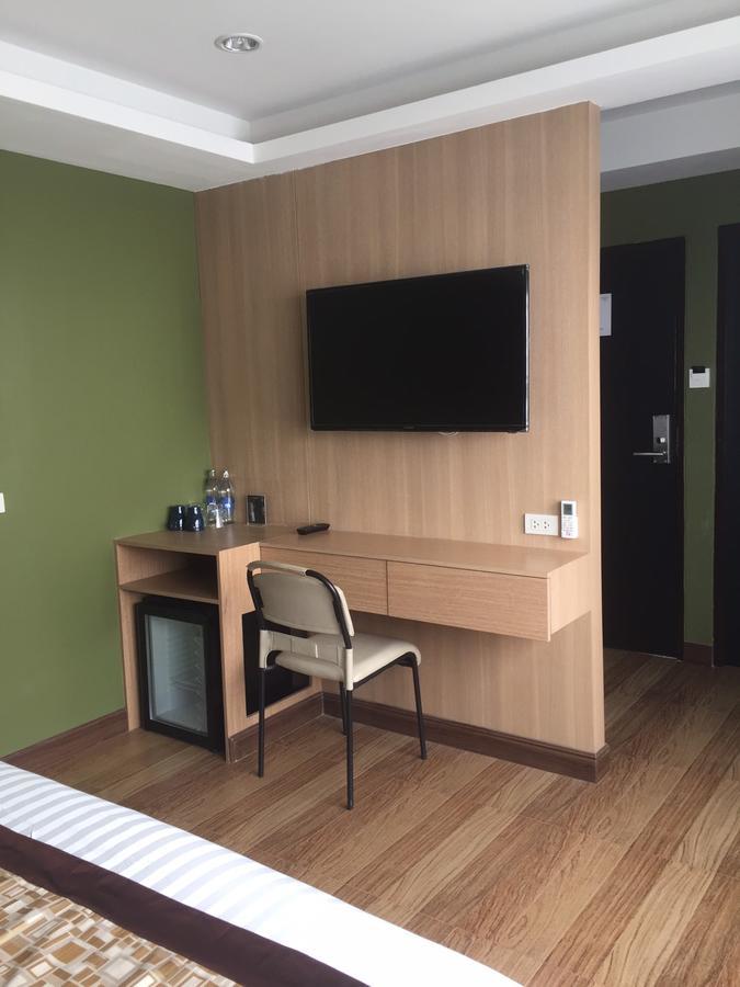 בנגקוק Rock Hotel מראה חיצוני תמונה