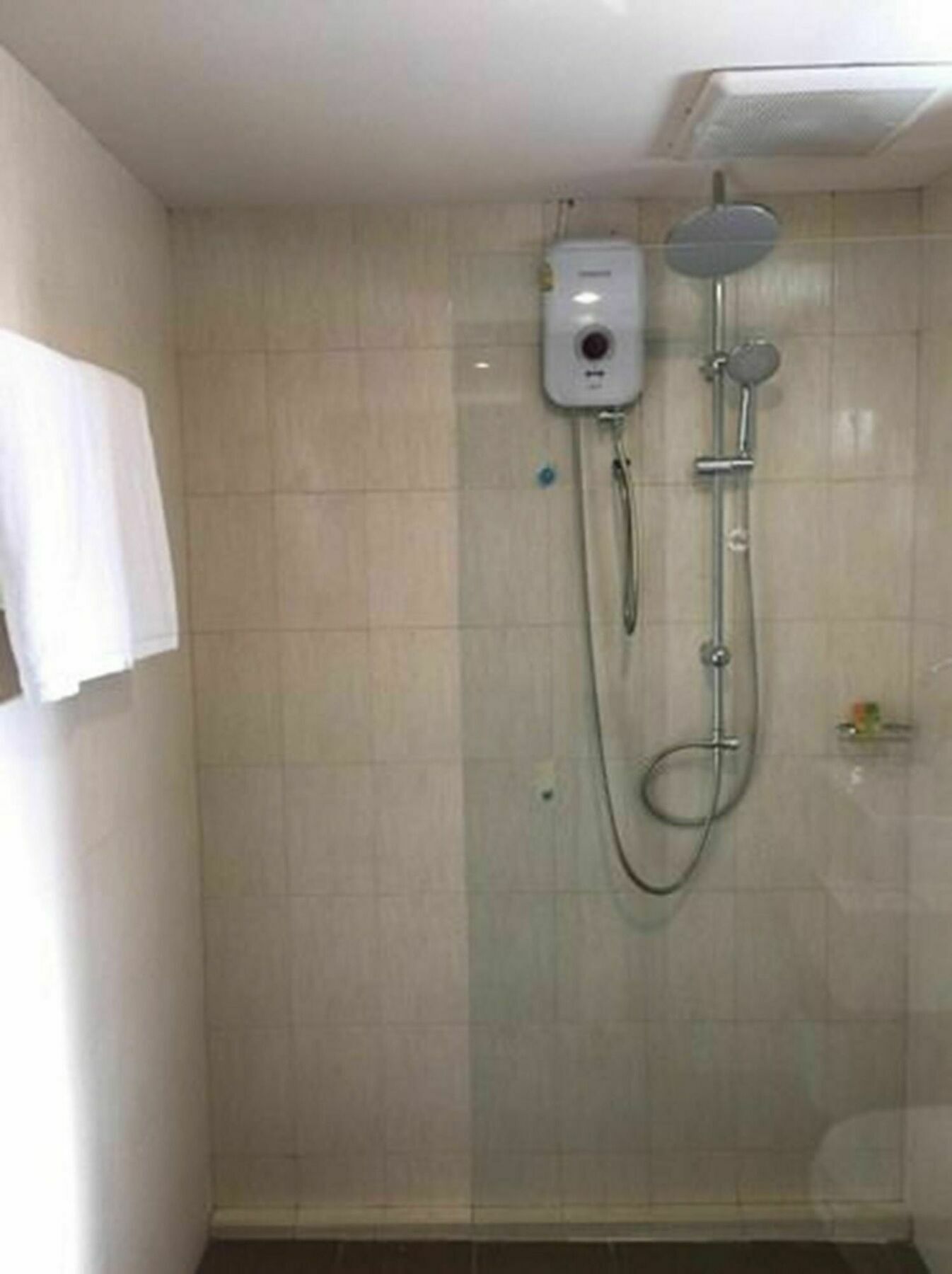 בנגקוק Rock Hotel מראה חיצוני תמונה
